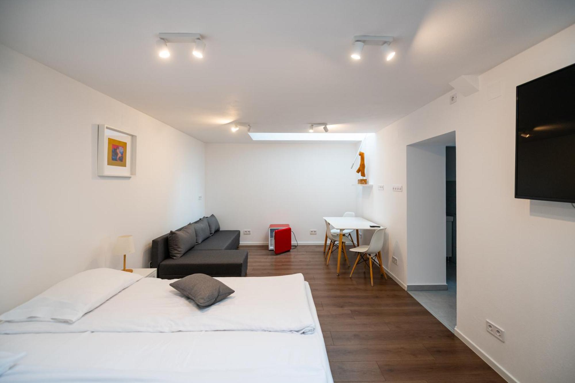Tîrgu Secuiesc Pixel Guesthouse מראה חיצוני תמונה